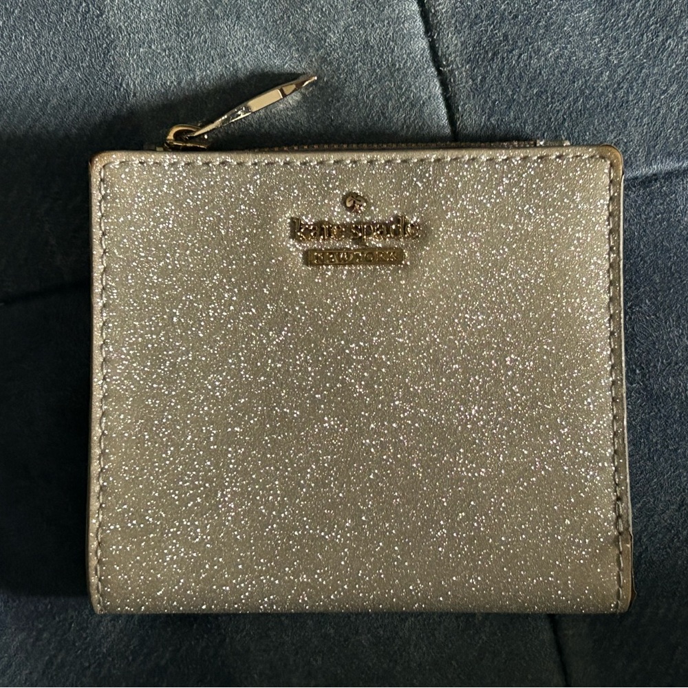 Kate spade small wallet